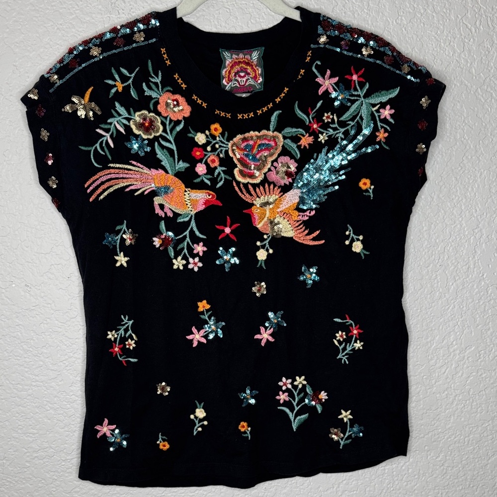 Johnny Was Soha Relaxed Sequin Tee XS Black Embroidered - Picture 2 of 8